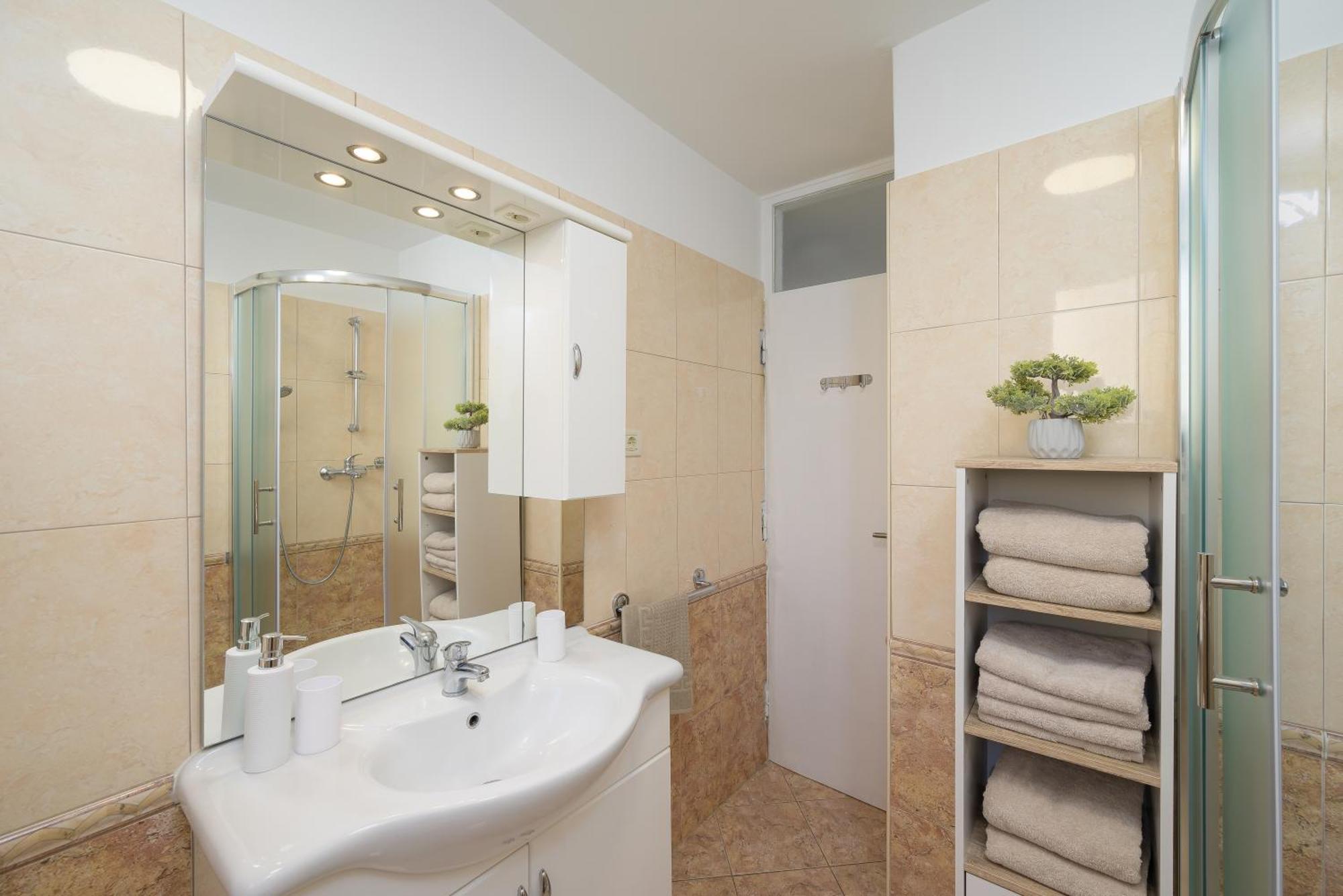 Apartment Pina Poreč Eksteriør bilde
